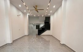 Nhà đẹp 2 lầu, 4 phòng ngủ hẻm Bình Quới, P.Bình Quới – Hướng Nam, view sông mát lành, giá chỉ 10.5 tỷ, dọn vào ở ngay